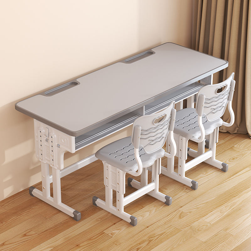 สีเทาเข้ม