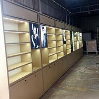 Vitrine de présentation en bois grainé sans peinture pour magasin de lunettes de vue, présentoir optique personnalisé pour détaillant