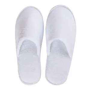 Zapatillas de hotel de alta calidad al por mayor baratas desechables se pueden lavar zapatillas personalizadas con punta cerrada