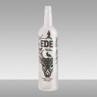 Bouteille en verre circulaire à fond plat personnalisée de 375 ml/500 ml pour boissons aux fruits, avec bouchon à vis de haute qualité pour la vodka, la liqueur de citron