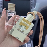 Diffuseur d'arômes suspendu pour grille d'aération, ornement parfumé, désodorisant longue durée, éliminateur d'odeurs, décoration d'intérieur raffinée, parfum sans flamme