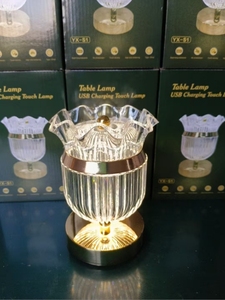 Lampes de table de restaurant rechargeables en métal, décoration moderne, abat-jour transparent en acrylique, barre de charge USB simple, lampe de bureau - Product Image 4