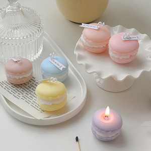 Décor de fête décor à la maison créatif mignon simulé Desserts alimentaire en forme de macaron bougie parfumée - Product Image 1
