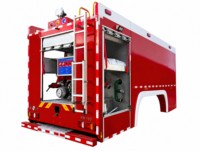 Camion de pompiers multifonctionnel à mousse et poudre sèche de 11 tonnes, véhicule combiné d'intervention d'urgence pour la lutte contre les incendies dans les raffineries de pétrole