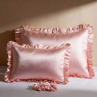 Taie d'oreiller en satin à bords volantés, fermeture enveloppe, aspect soie, couleur unie, en gros, en stock
