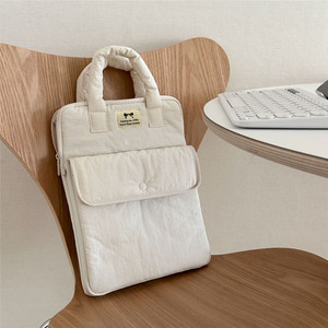 Dễ Thương 9.7 Inch Ipad Pro/Không Khí Ma Thuật Bàn Phím Bông Polyester Mềm Máy Tính Xách Tay Tay Áo Và Máy Tính Bảng Túi Puffy 13/14/15 Inch Của Phụ Nữ Quà Tặng - Product Image 4