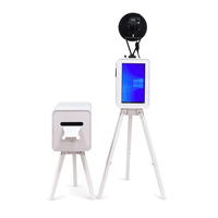 Mesin Photo Booth Putih Kustom untuk Sewa Acara Pernikahan 14 18.5 Inch Layar Sentuh Ganda I5 Mini PC Flight Case