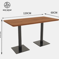 Ensemble de meubles de restaurant et de café Ron Group, table carrée en bois massif et chaise en tissu cuir pour hôtel commercial