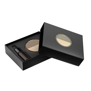 Accessoires d'intérieur d'huile essentielle d'aromathérapie de diffuseur automatique en métal solide léger de luxe pour l'automobile - Product Image 1