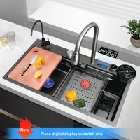 Évier de cuisine à cuve unique en acier inoxydable nano noir, fabriqué à la main, directement de l'usine, avec porte-couteaux et robinet cascade à affichage numérique