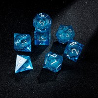 Dés à six faces en résine bleue à noyau liquide et bords tranchants, lot de 7 pièces pour D&D et jeux de rôle sur table
