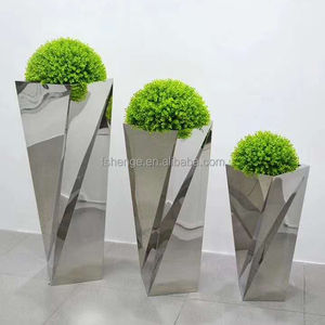 Guangdong Factory Price Hotel Office Interior <span class=keywords><strong>de</strong></span> acero inoxidable florero plateado alto/macetas para plantas - Product Image 6