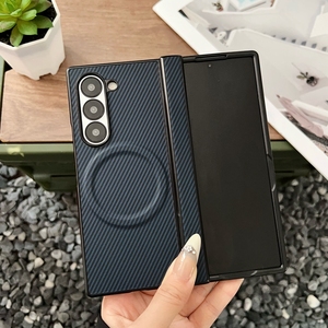 2025 nuevo estuche rígido de PC TPU de fibra de carbono a prueba de golpes con bisagra magnética funda protectora para teléfono móvil para Samsung Galaxy Z Fold <span class=keywords><strong>7</strong></span> 5G - Product Image 1