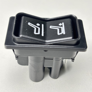 Interruptor basculante de asiento RE225257 para tractor 6150R 6155R 7230 7330 7430 - Product Image 3