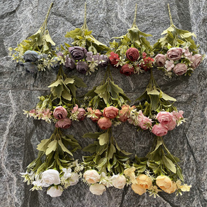 Ramo Artificial Suzume II, Combinación de Hortensias en Bolsa de Té de Seda, 31 cm, Decoración de Boda, Ramo de Mano - Product Image 3