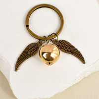 Porte-clés Bohème en Alliage de Zinc avec Breloque Ailée Dorée, Charme de Sac, Pendentif de Voiture pour Femme, Idéal comme Cadeau