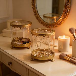 Pot à bougie en verre de style européen avec base en métal doré, porte-bougie rond pour la décoration de la chambre à coucher et de la table de maquillage - Product Image 2