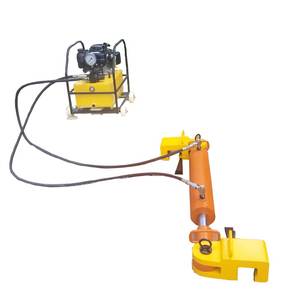 <span class=keywords><strong>Tensor</strong></span> <span class=keywords><strong>de</strong></span> riel hidráulico <span class=keywords><strong>de</strong></span> alta presión con 6 mangueras para la construcción del sitio y el mantenimiento continuo <span class=keywords><strong>de</strong></span> rieles soldados - Product Image 4