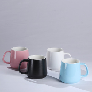 แก้วเซรามิกพร้อมฝาและช้อน 1314 ชุดสำหรับกาแฟหรือน้ำ ของขวัญคู่รัก สีพื้น สีฟ้าอ่อนและสีชมพู - Product Image 3