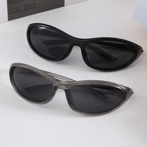 <b>Sunglasses</b> Unisex PC Frame Polarized UV400 Type 3 Sunshades Black For Men And Women - Product Image 1