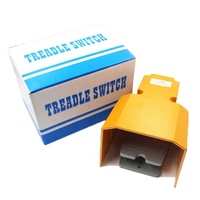YUMO SFM-1 Interrupteur à pédale industriel à coque en aluminium jaune 15A AC250V
