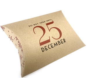 Boîte <span class=keywords><strong>d</strong></span>'oreiller en papier kraft de Noël personnalisée petites boîtes de papier cadeau, boîtes de faveur de bonbons - Product Image 4