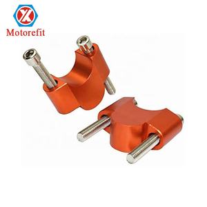 Pour moto <span class=keywords><strong>125</strong></span> 200 390 <span class=keywords><strong>Duke</strong></span> <span class=keywords><strong>2013</strong></span> à 2016 Duke390 Duke200 Duke125 28mm 1-1/8 "guidon Riser up 30mm support Kit pièces - Product Image 1