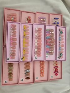 Parche de <span class=keywords><strong>Uñas</strong></span> Francés Acrílico Hecho a Mano, 10 Diamantes de Imitación, <span class=keywords><strong>Uñas</strong></span> Decoradas Elegantes para Mujer, <span class=keywords><strong>Uñas</strong></span> Prensadas con <span class=keywords><strong>Manicura</strong></span> Completa - Product Image 6