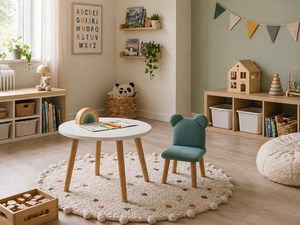 Meubles Montessori Table ronde en bois pour enfants et 2 chaises en velours pour enfants Table et chaise pour tout-petits en forme d'ours vert - Product Image 4
