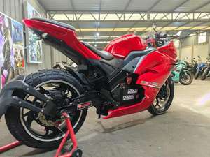 Nouveau Type <span class=keywords><strong>de</strong></span> Moto <span class=keywords><strong>Électrique</strong></span> d'<span class=keywords><strong>Occasion</strong></span> Populaire 72v 5000w 120ah Moto <span class=keywords><strong>de</strong></span> <span class=keywords><strong>Course</strong></span> Moto <span class=keywords><strong>de</strong></span> Route - Product Image 6