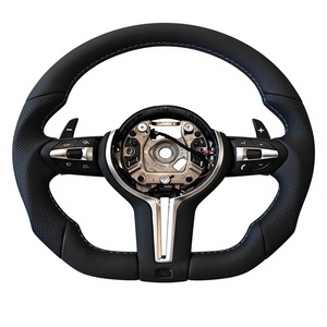 Volante de Cuero Negro para BMW F30 370mm Base Plana con Botones y Levas Plateados BF30GL - Product Image 1