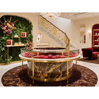 Présentoir à bijoux LED en bois pour collier, kiosque de centre commercial, vitrine de bijoux en verre à vendre
