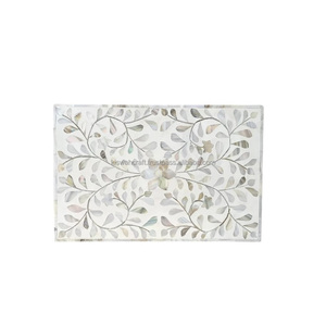 Diseño único de tendencia hecho a mano de alta calidad moderno de lujo KISWAH caja de joyería artesanal Material de resina caja de regalo de exportación con descuento - Product Image 3