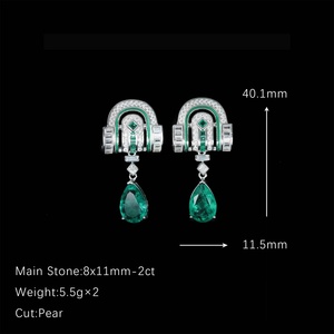 Pendientes de plata 925 chapados en oro para mujer, joyería decorativa Art Déco con forma de gota de agua verde - Product Image 1