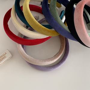 إكسسوارات شعر خريفية وشتوية كلاسيكية أربطة رأس ربطة شعر مبطنة بالإسفنج رابطة رأس مخملية رفيعة سادة - Product Image 2