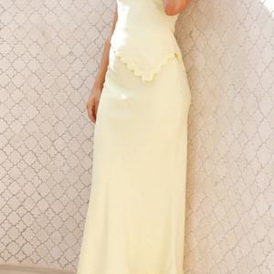 Ladies Design Ruffled Edge Elasticated Zipper Wrap Chest Long Set 2 piezas - Product Image 5