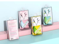Écouteurs intra-auriculaires de type C avec principe de voix dynamique Écouteurs filaires mignons avec pochettes bananes pour l'aviation sportive