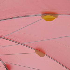Sombrilla de Playa con Revestimiento Plateado UPF50+ de 130 cm, Resistente al Agua y al Viento, con Poste Ajustable, para Exteriores, Patio, Camping y Jardín - Product Image 4