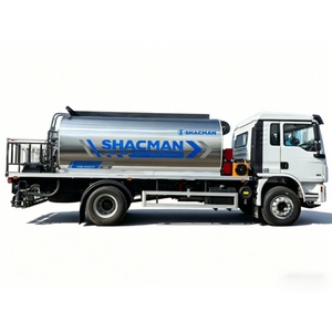 Camion pulvérisateur d'émulsion bitumineuse, distributeur automatique d'asphalte, équipement de pavage routier - Product Image 1