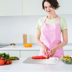 Planche à découper carrée en titane pur de qualité alimentaire, robuste, pour la cuisine et l'extérieur, planche de boucher pour la viande, le fromage et les légumes - Product Image 4