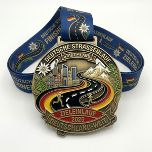 Vente en gros de médailles en métal : Médaille Frankfurt Skyline, Médaille Red Carpet Finish <span class=keywords><strong>Allemagne</strong></span>, Médailles des récompenses Verein Bestzeit, Médailles de la course de la <span class=keywords><strong>ville</strong></span> de <span class=keywords><strong>Berlin</strong></span> - Product Image 2