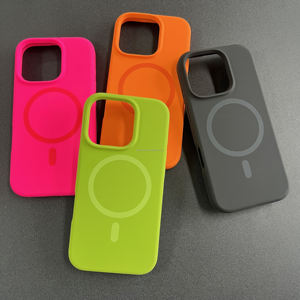 Thiết Kế Mới Mỏng Silicone Lỏng Trường Hợp Từ Tính Cho Iphone 17 Pro Max 15 14 13 Pro Silicon Biểu Tượng Tùy Chỉnh Điện Thoại Trường Hợp Khắc Laser - Product Image 3