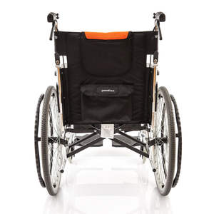 Fauteuil roulant manuel pliable léger en alliage d'aluminium Yuwell H062C avec pneus sans air - Product Image 4