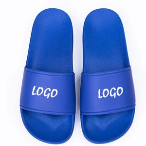 Chaussons d'intérieur en fourrure pelucheuse pour femmes, avec logo personnalisé, marque privée, design de qualité, <span class=keywords><strong>fantaisie</strong></span>, en EVA, <span class=keywords><strong>moulin</strong></span> à <span class=keywords><strong>vent</strong></span> rotatif - Product Image 3