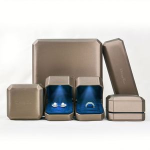 <span class=keywords><strong>2025</strong></span> sang trọng PU Quà tặng hộp đồ trang sức bao bì vòng đeo tay vòng cổ bông tai vòng hộp tùy chỉnh LED hộp đồ trang sức - Product Image 4