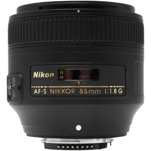 Objectif fixe AF S NIKKOR 85 mm F/1.8G avec mise au point manuelle, filetage de filtre 67 mm pour appareils photo reflex numériques (compatible plein format, non) - Product Image 1