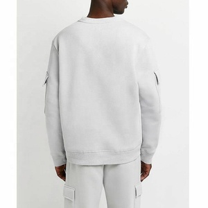2023 logo personnalisé de haute qualité gris col rond hommes formation et <span class=keywords><strong>jogging</strong></span> porter ensemble décontracté Cargo <span class=keywords><strong>poche</strong></span> 2 pièces ensemble hommes survêtement - Product Image 4