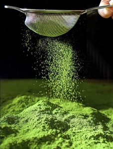 Matcha Enlatado al por Mayor, Marca Privada, Listo para Venta, Lata Pequeña de 40g, Ideal para Viajes, Grado Ceremonial con Instrucciones de Preparación - Product Image 5