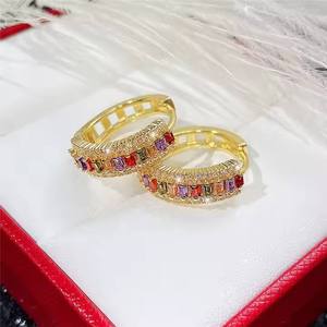 Pendientes de Lujo con Baño de Oro, Estilo Moderno, con Circonitas de Colores, Pendientes de Diamantes Vintage para Mujer - Product Image 2