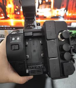 Caméscope professionnel d'occasion Sony PXW-Z280 prêt à être expédié, zoom optique 17x, caméra vidéo portable 4K - Product Image 2